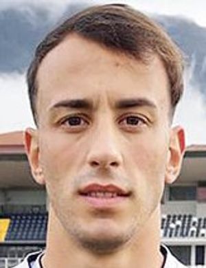 SENESI YURI 